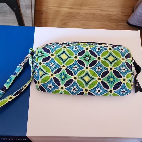 Vera Bradley Green and Blue Patterned Women's Bag - Picture 6 of 6